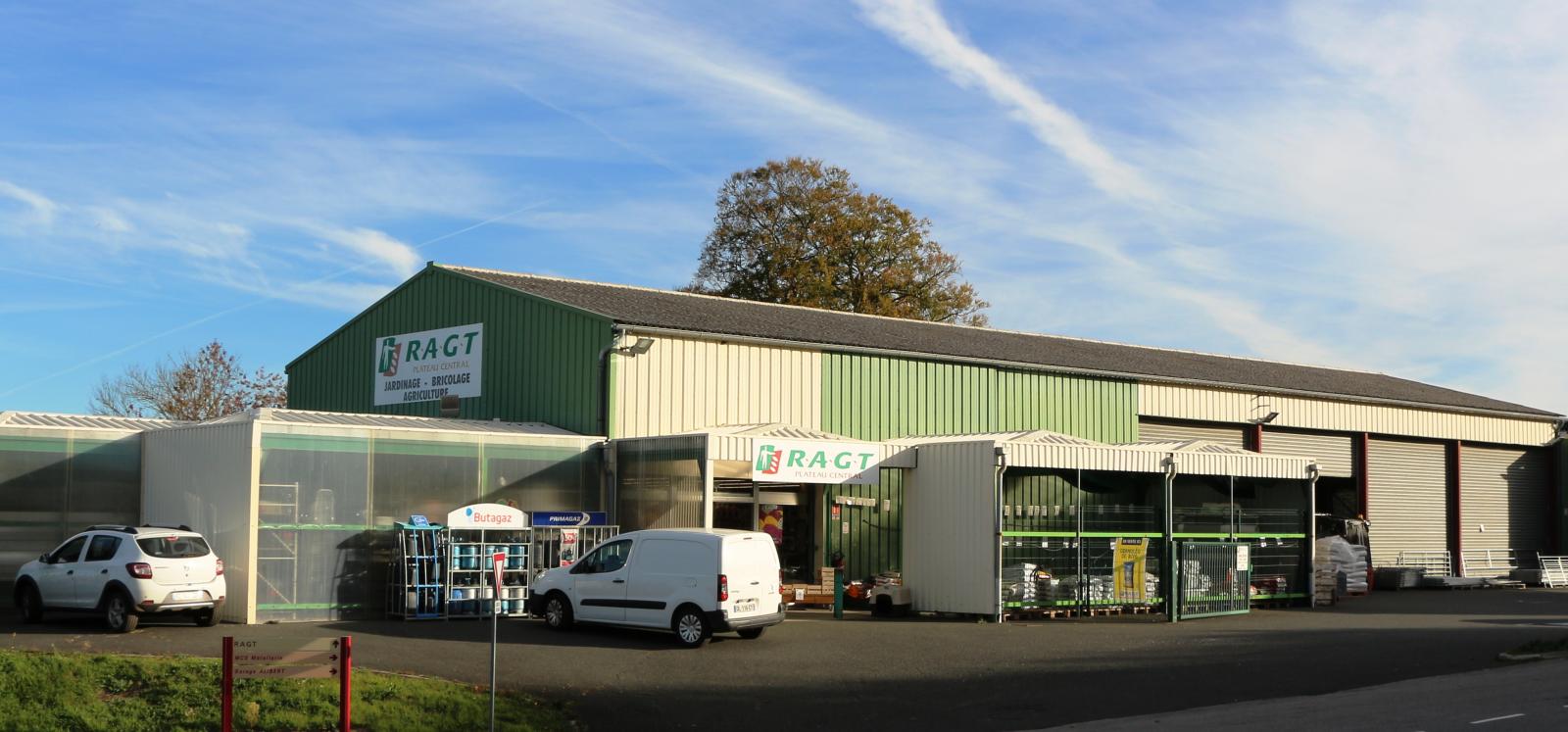 You are currently viewing Alban